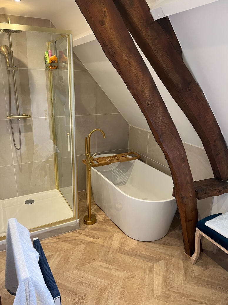 douche et baignoire ilot